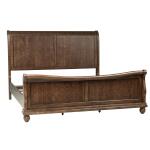 Maple Road Two-Tone Scalloped Bed