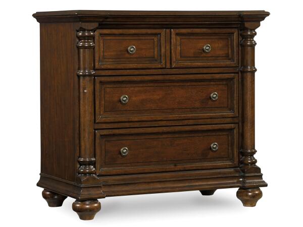 Leesburg Leesburg Nightstand