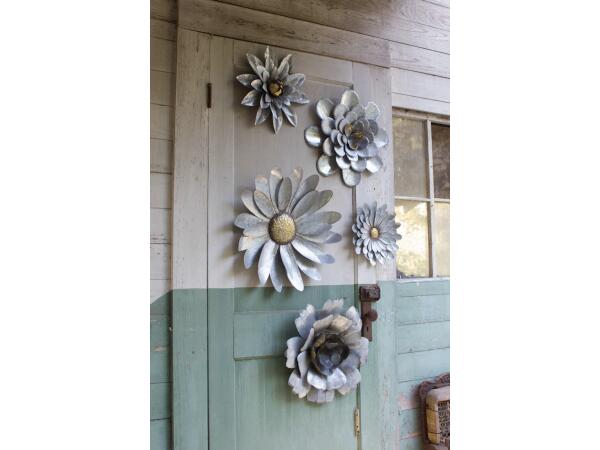 Kalalou Galvanized Metal Wall Flowers