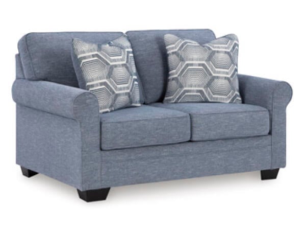 Carissa Manor Loveseat