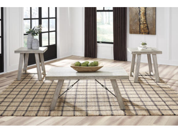 Carynhurst Table (Set of 3)