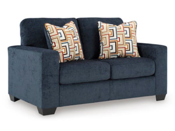 Aviemore Loveseat