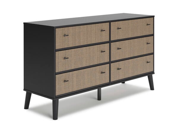 Charlang Dresser