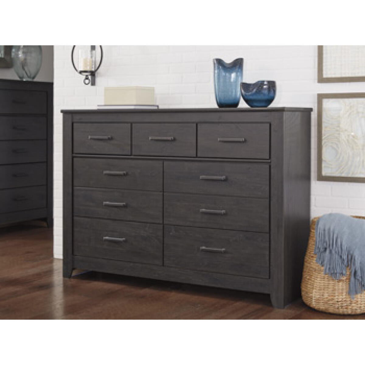 Brinxton Dresser Brinxton Dresser